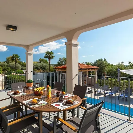 Sime Holiday home *